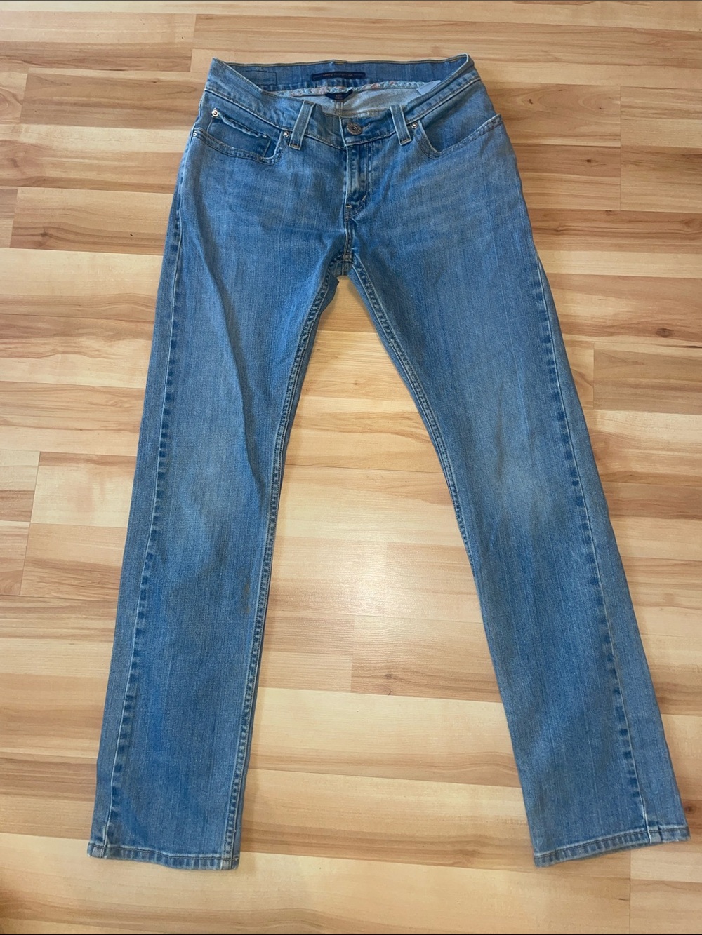 Levi’s 542 pencil jeans size 6
